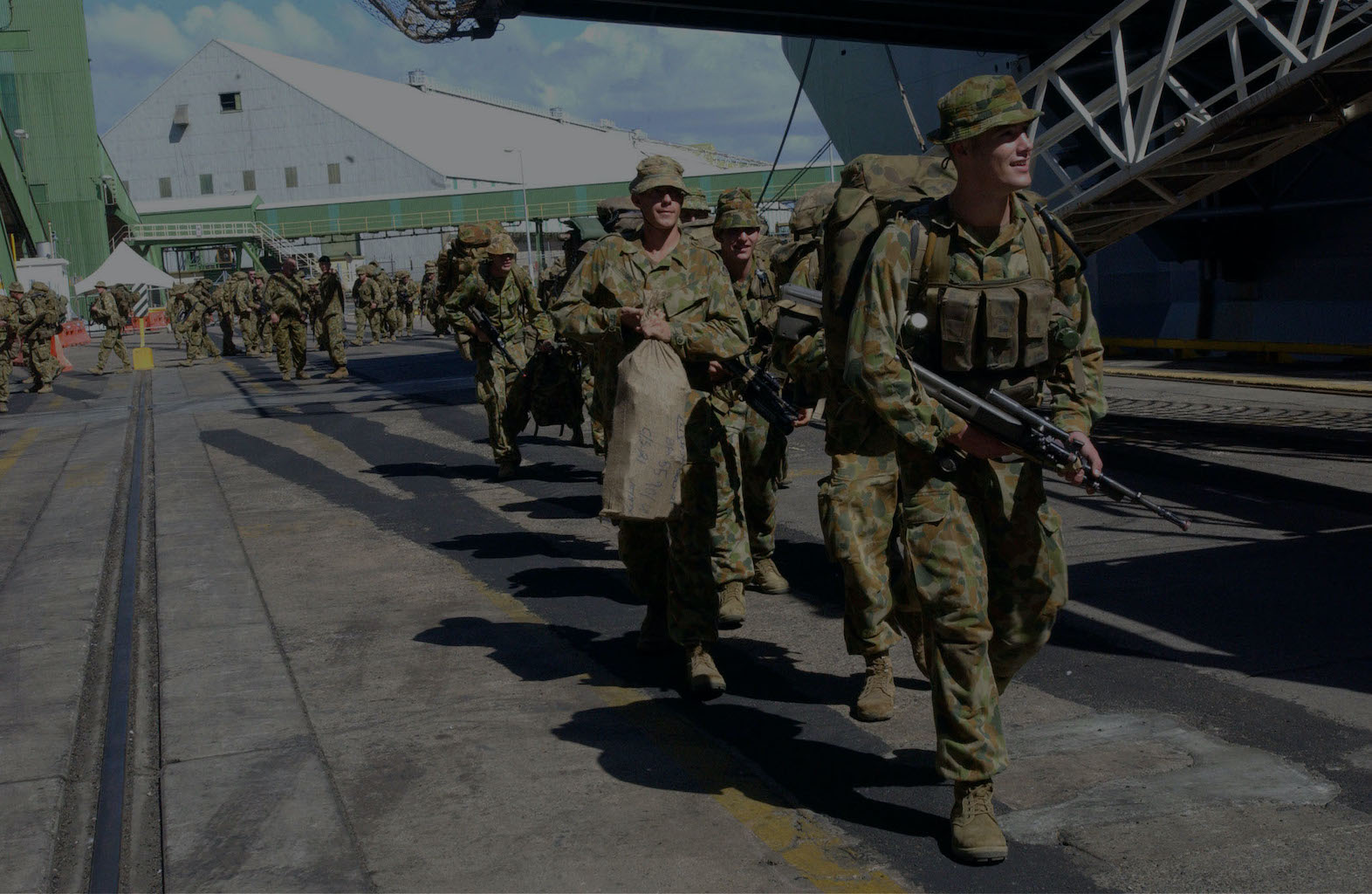 image of australian army troops